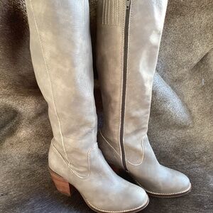 Seychelles Gray Genuine Leather Zipper High Boots